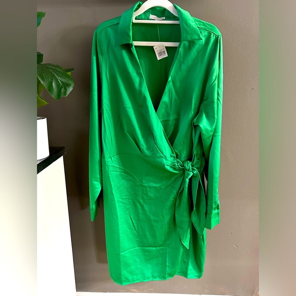 BLASHE BRAND WOMEN’S DRESS - Picture 2 of 4